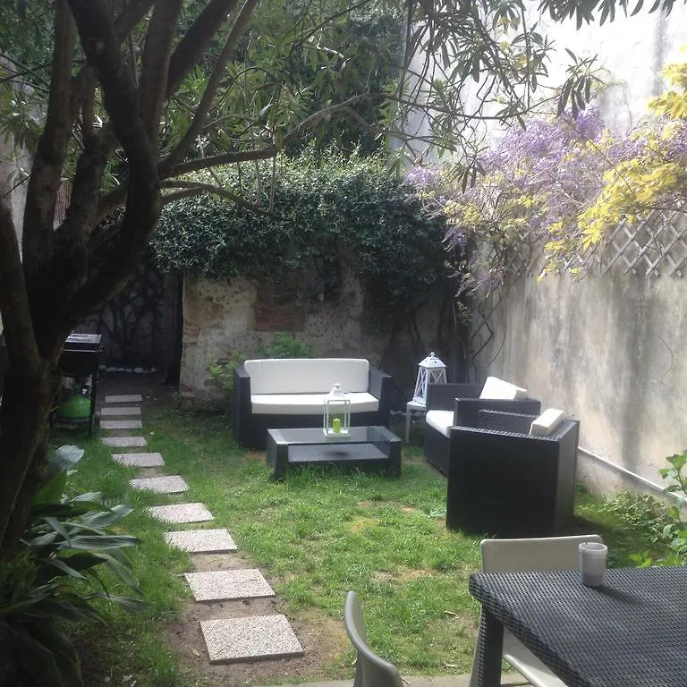 19 Borgo Cavour Bed and Breakfast Τρεβίζο 3*,