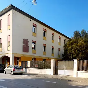 Centro Della Famiglia ** Treviso