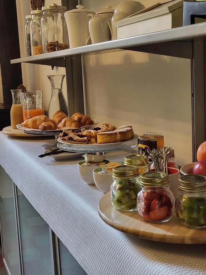 19 Borgo Cavour Bed & Breakfast Treviso Italy