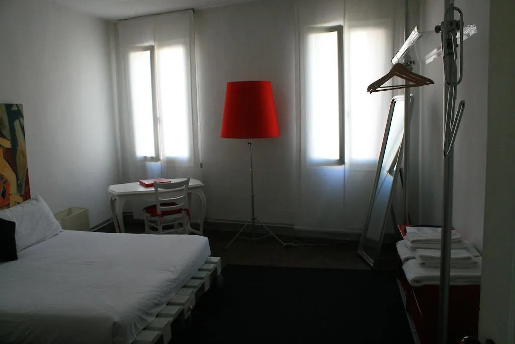 19 Borgo Cavour Bed & Breakfast Treviso 3*,  Italy